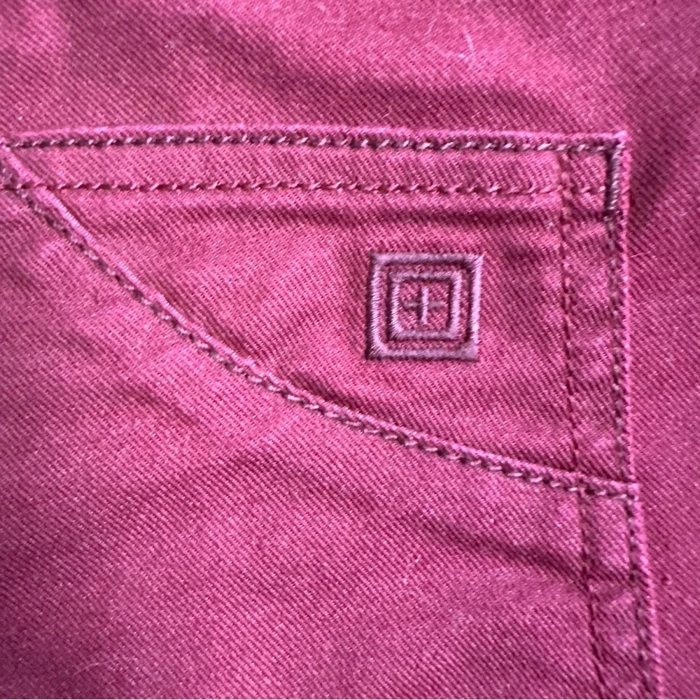 5.11 Tactical Women's Defender Flex Slim‎ Pants Maroon Red Size 10 EUC